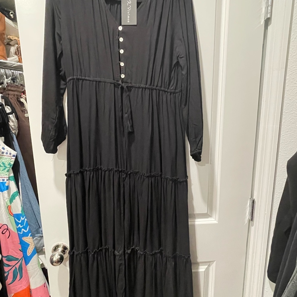 Elegant Black Long Sleeve Dress